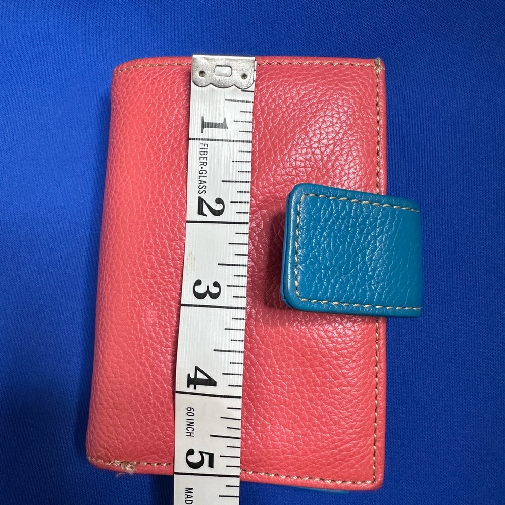 Stylish Pink and Blue Leather Wallet - Picture 2 of 10